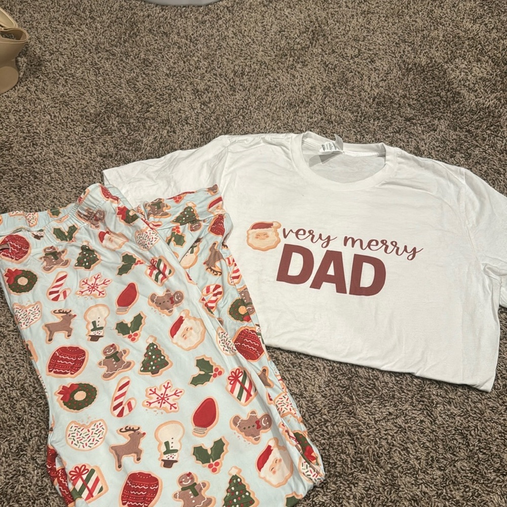 Caden Lane Men’s Christmas Lounge Set